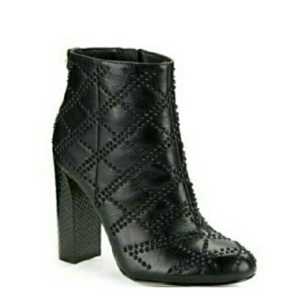 Calvin Klein Jasmine booties, sz 8